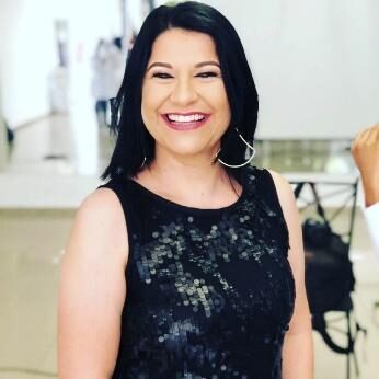 Profa. Dra. Viviane Carrasco
